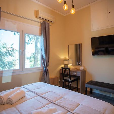 Two Bedroom Apartment, Mytilene Lesvos Esterno foto
