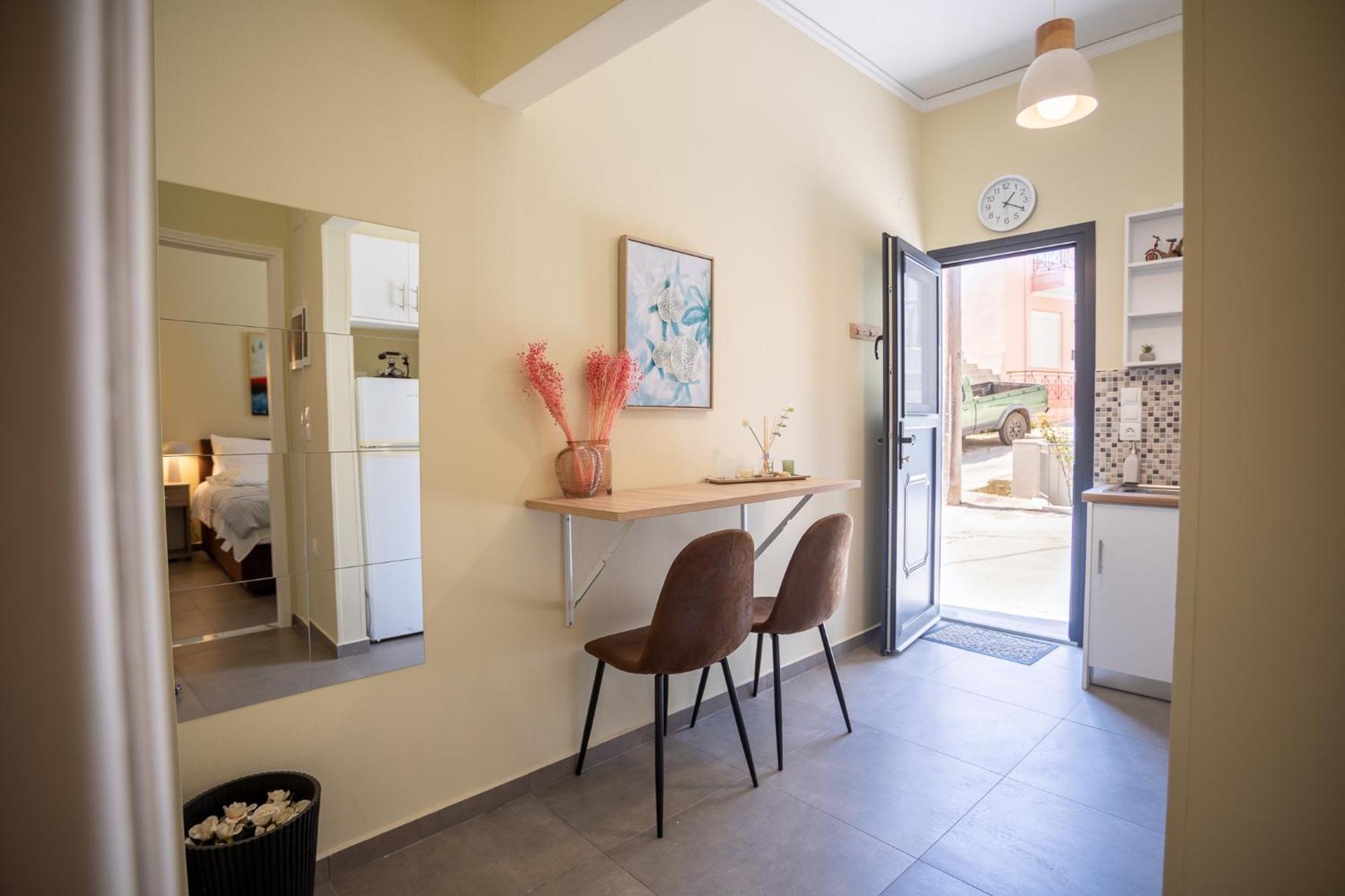 Two Bedroom Apartment, Mytilene Lesvos Esterno foto